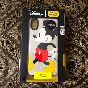Disney | OtterBox
